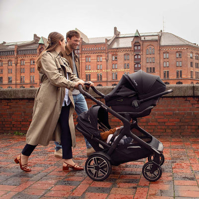 Nuna Coche de Paseo DEMI™ NEXT - Caviar