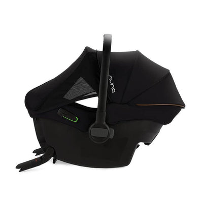 Vista silla auto grupo 0 Nuna Pipa URBN vista lateral con sistema  isofix a la vista y apota expansiva a la vista