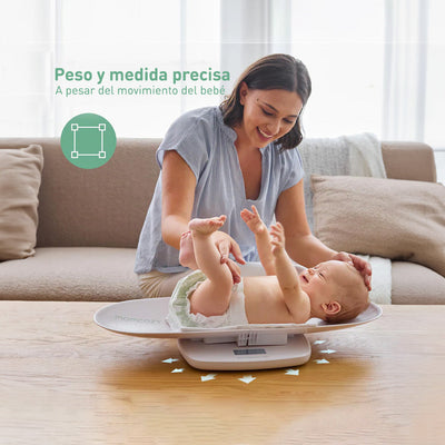 Balanza 2 en 1 Momcozy mostrando su diseño compacto y portátil para mediciones de peso y altura seguras y fáciles.