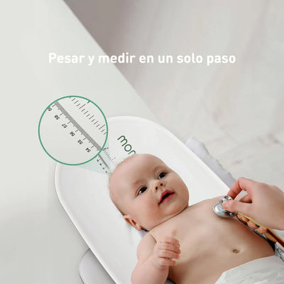 con la balanza Momcozy puedes medir y pesar en un solo paso
