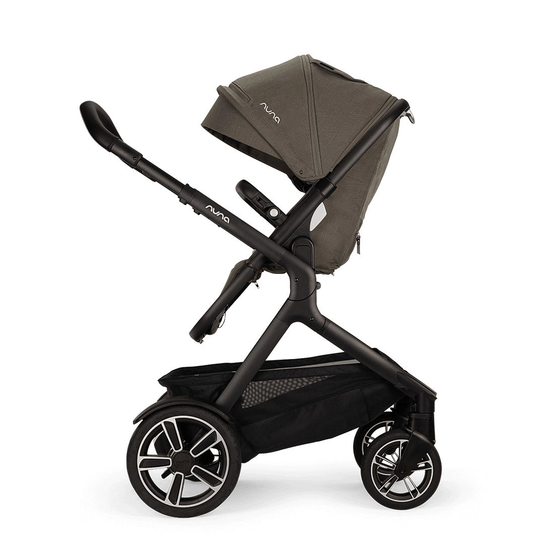 Nuna Coche de Paseo DEMI™ NEXT - Granite
