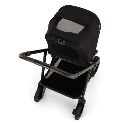 Nuna Coche de Paseo SWIV - Negro Caviar